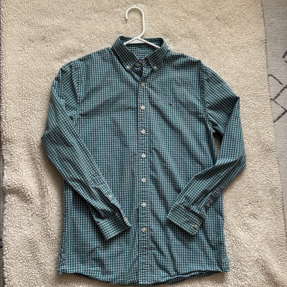 Vineyard Vines Youth XL (18) Button Down shirt